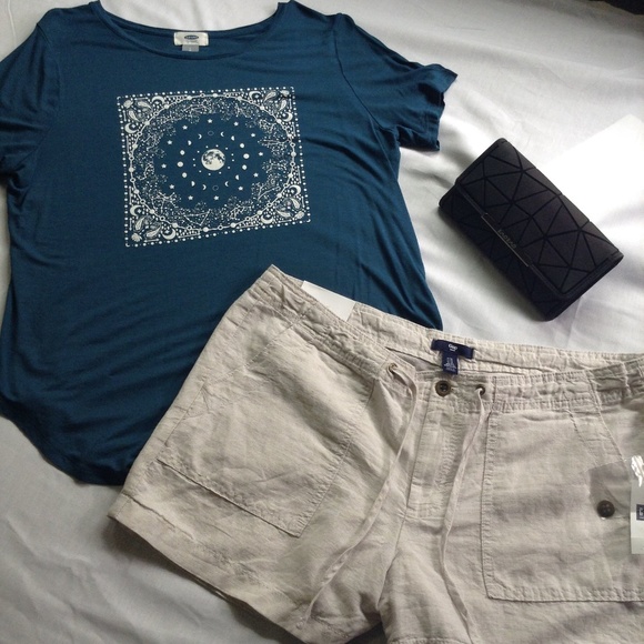 NWT Women's GAP Khaki Linen Shorts - Picture 1 of 7